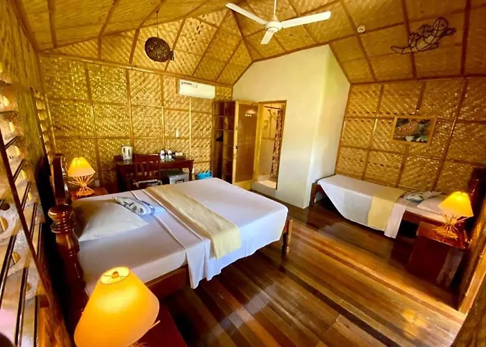 Resort Magic Island Dive Moalboal