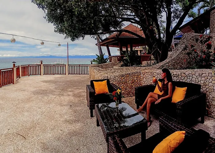 Resort Magic Island Dive Moalboal