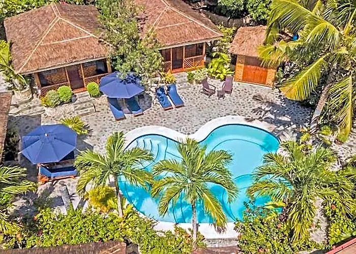 Resort Magic Island Dive Moalboal