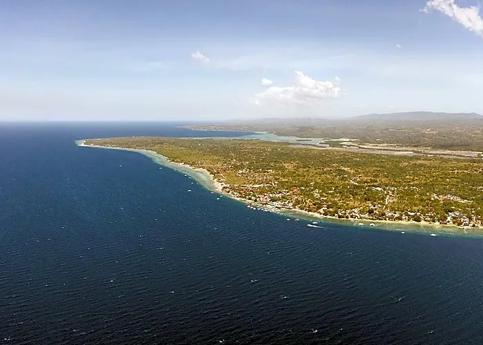 Resort Magic Island Dive Moalboal